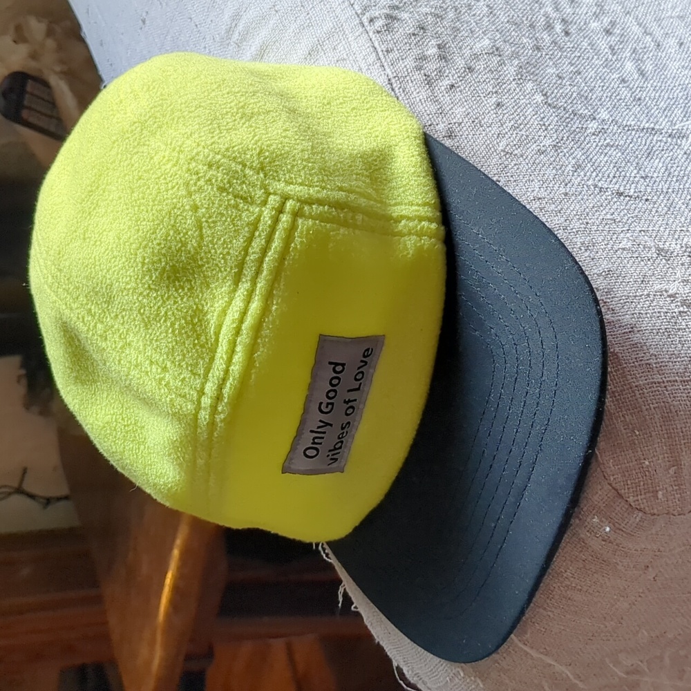 fleece cap Yellow